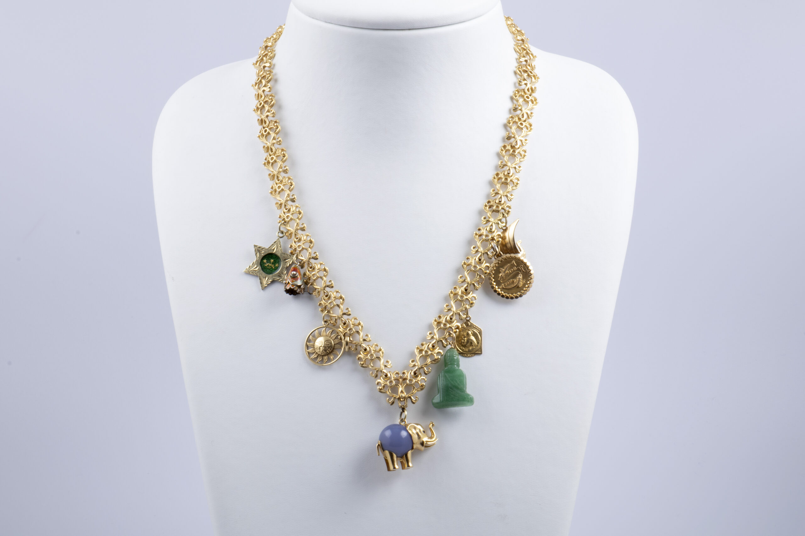 8532 – Goldkette mit sieben Anhängern